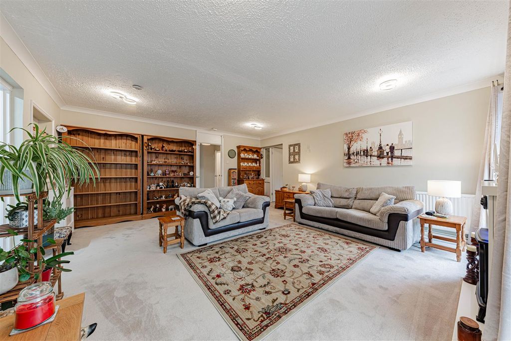 Property photo 3 of 21 L J Imaging-8.Jpg