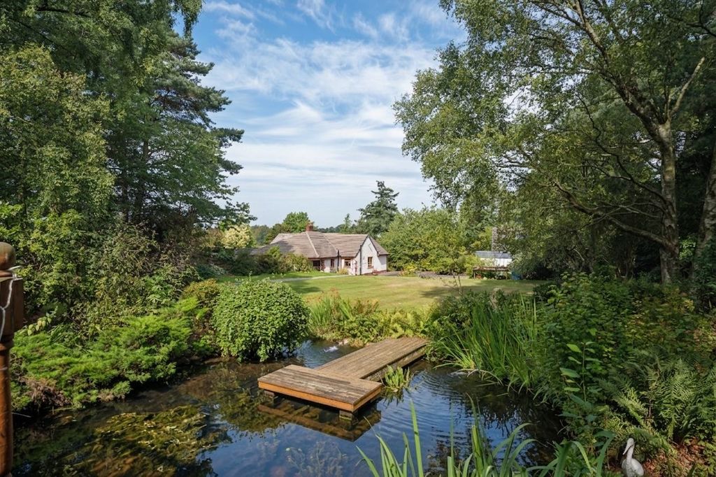 Property photo 3 of 61