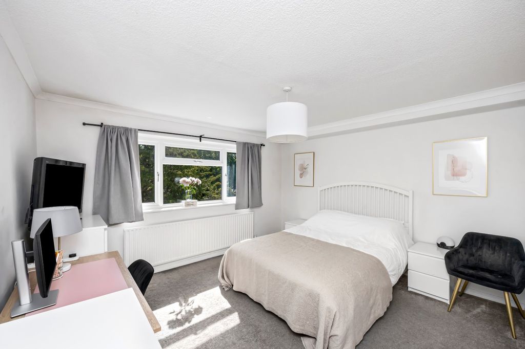 Property photo 2 of 12 Picture No. 01
