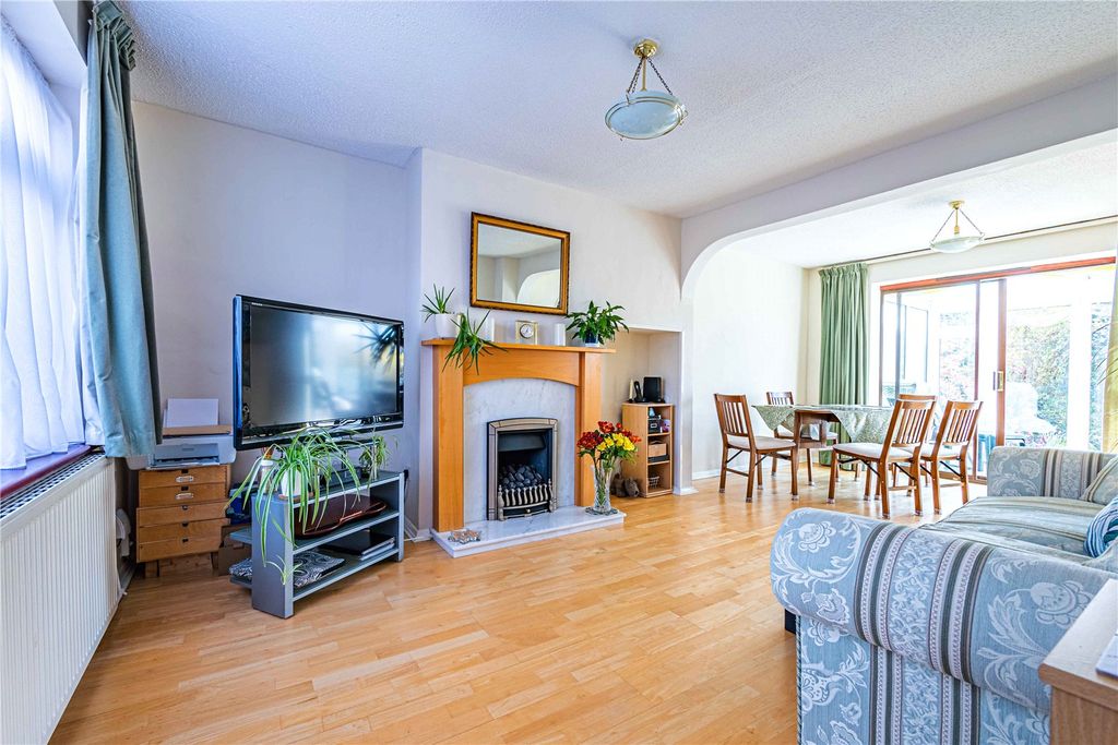 Property photo 1 of 18 Picture No. 07