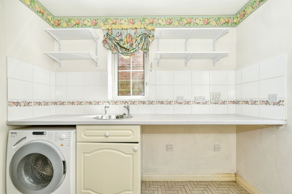 Additional image 8 of 4 bed detached house for salePetter Close, Wroughton, Swindon SN4