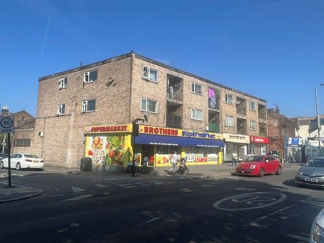 Property photo 2 of 7