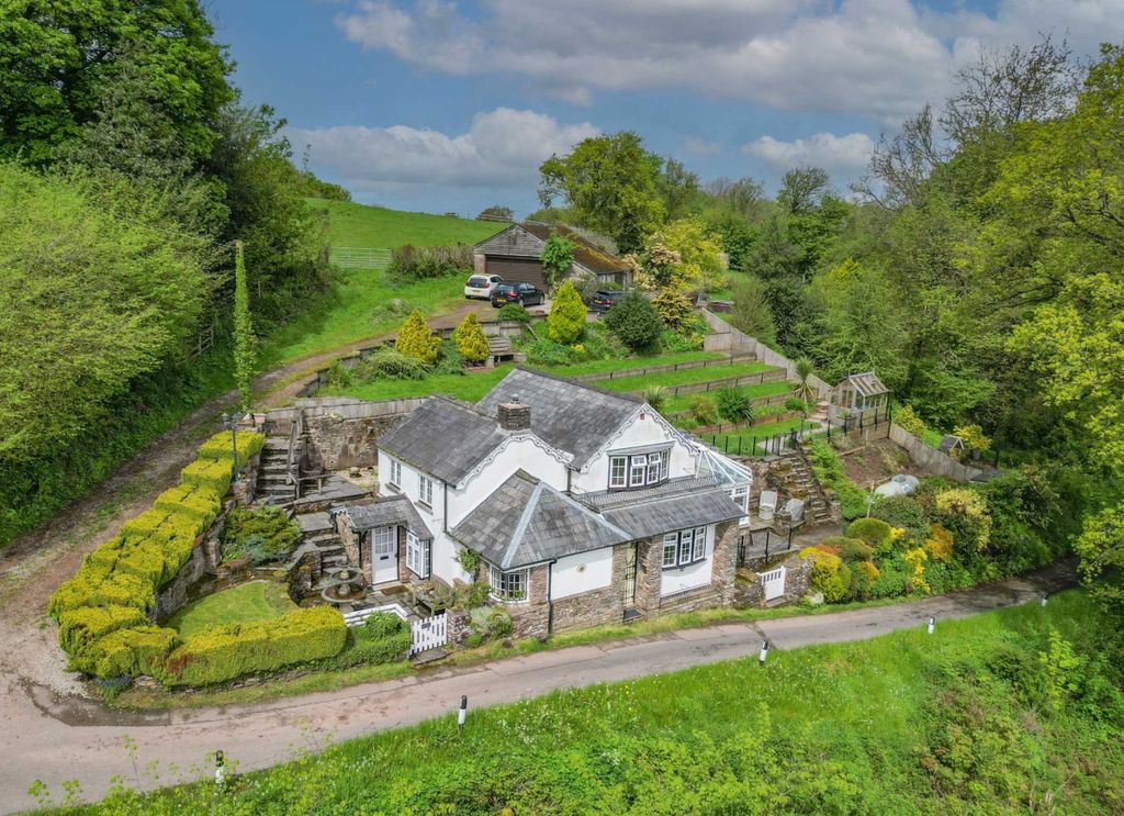 Property photo 1 of 37