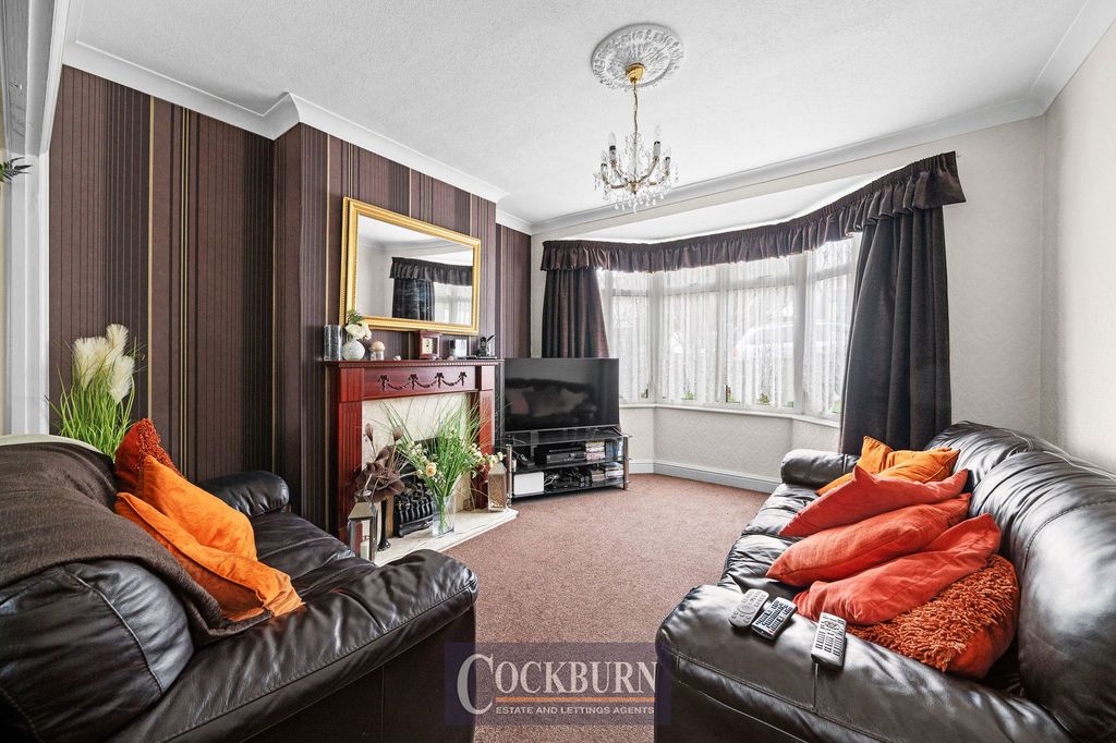 Property photo 2 of 15