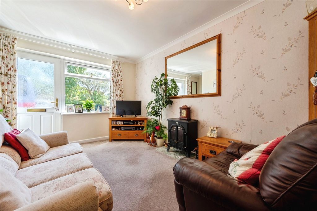 Property photo 2 of 14 Picture No. 10