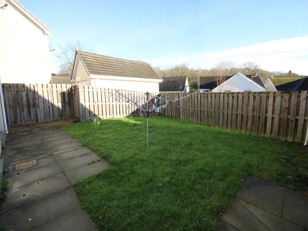 Property photo 3 of 18 Rear