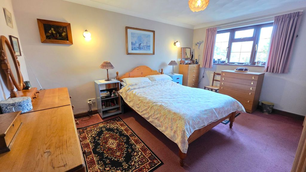 Property photo 3 of 15