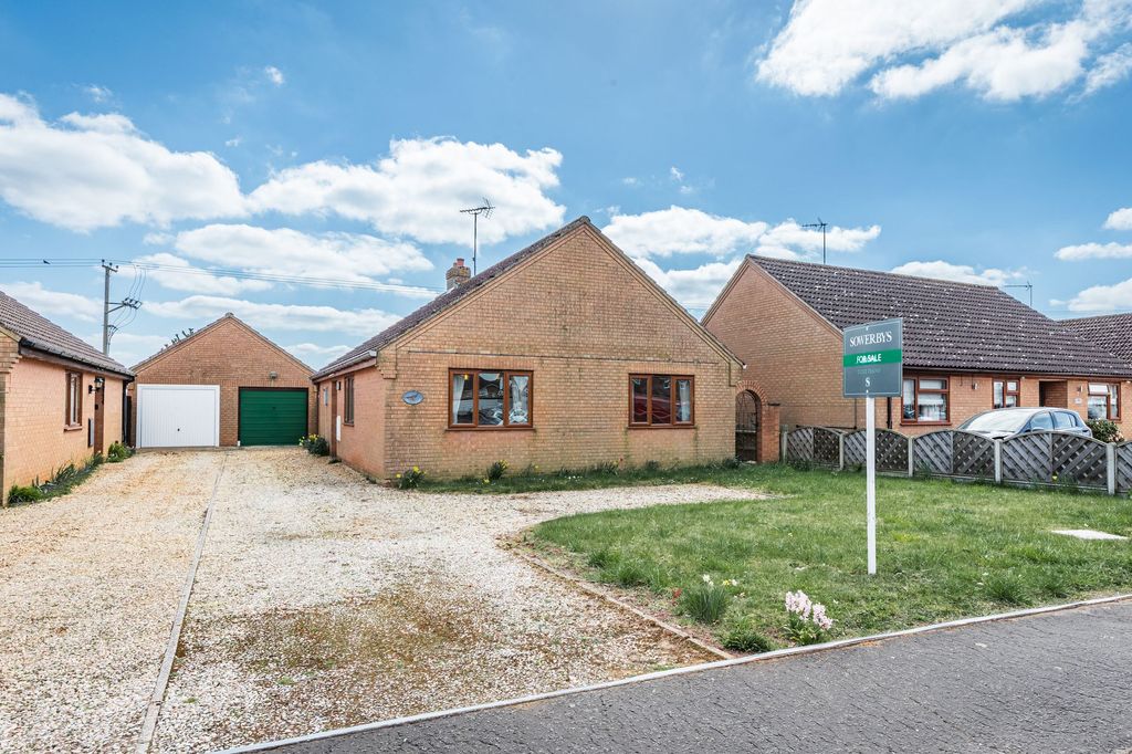 Property photo 1 of 13