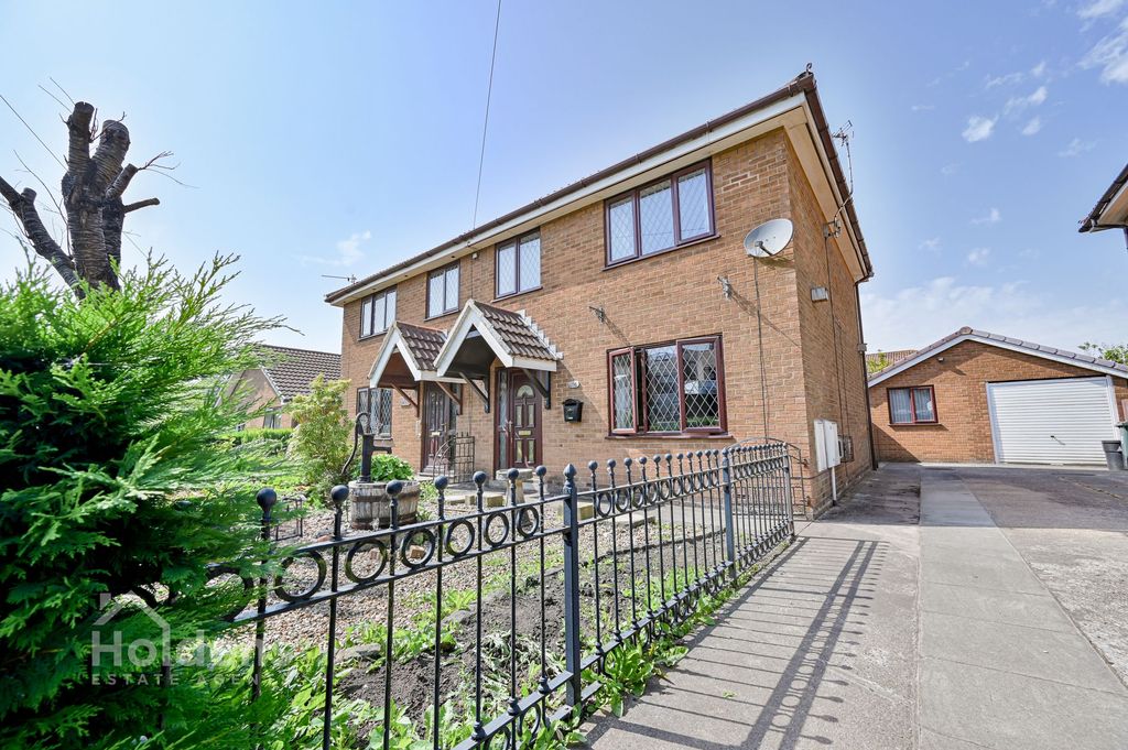 Property photo 1 of 26