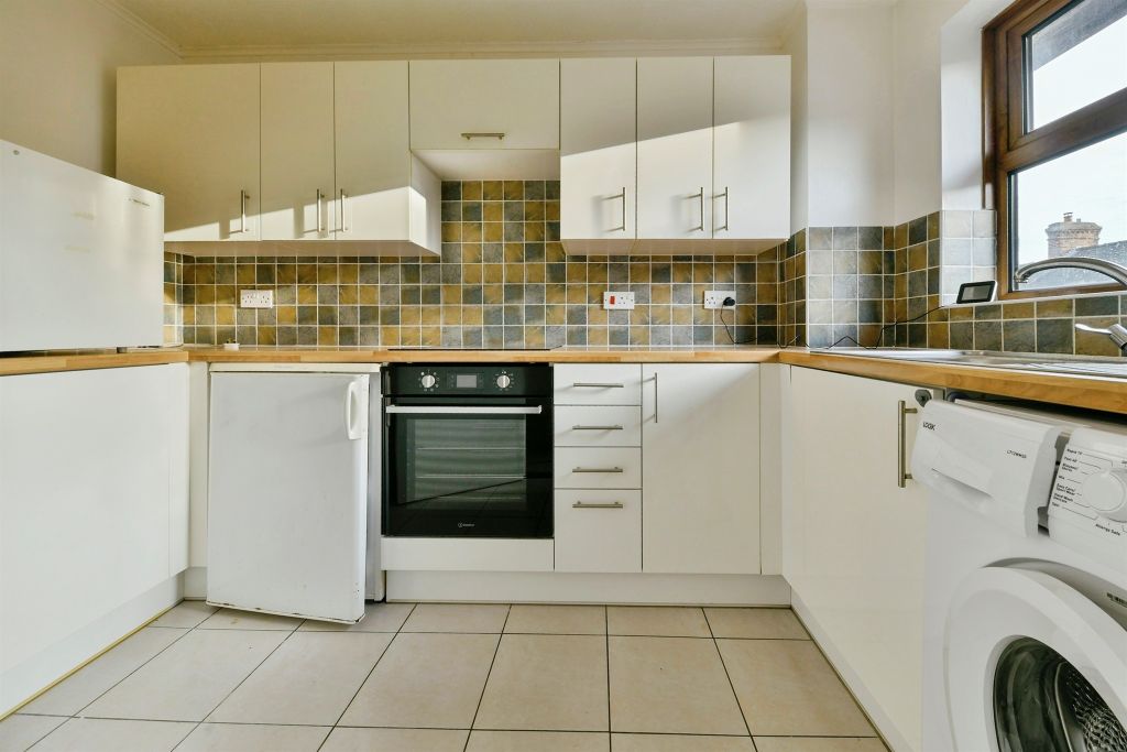 Property photo 3 of 20