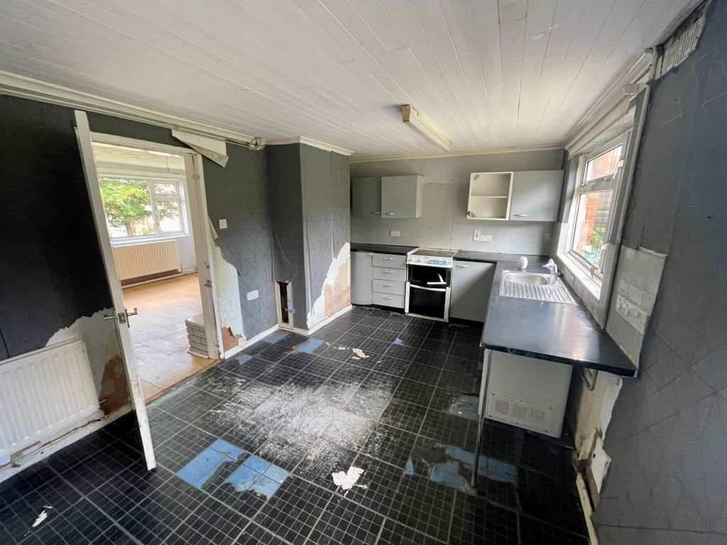 Property photo 3 of 10 Image 3