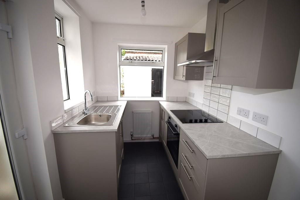 Property photo 2 of 9 Wall Street 3.Jpg