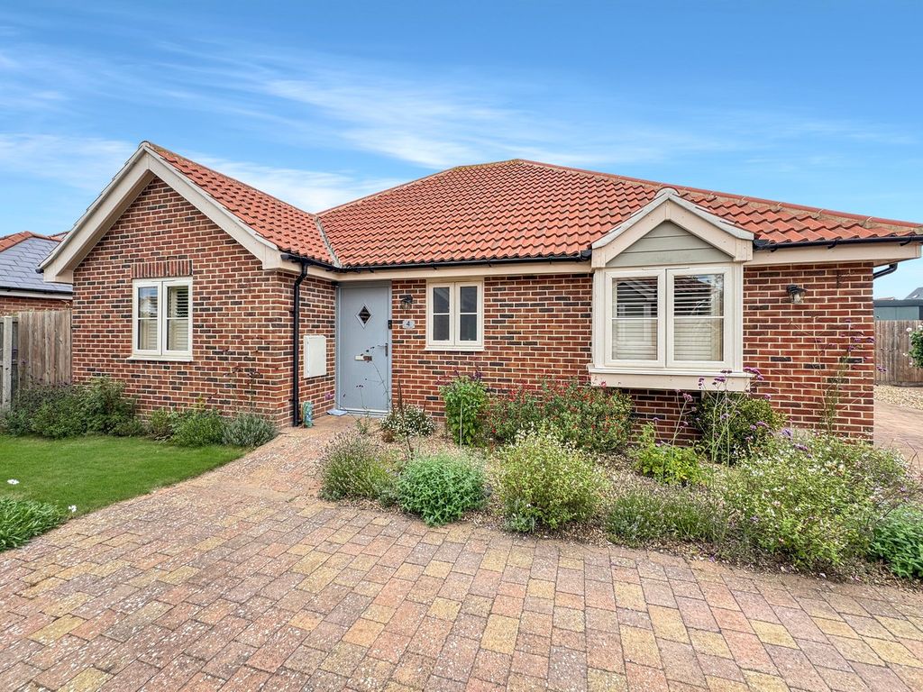 Property photo 2 of 19