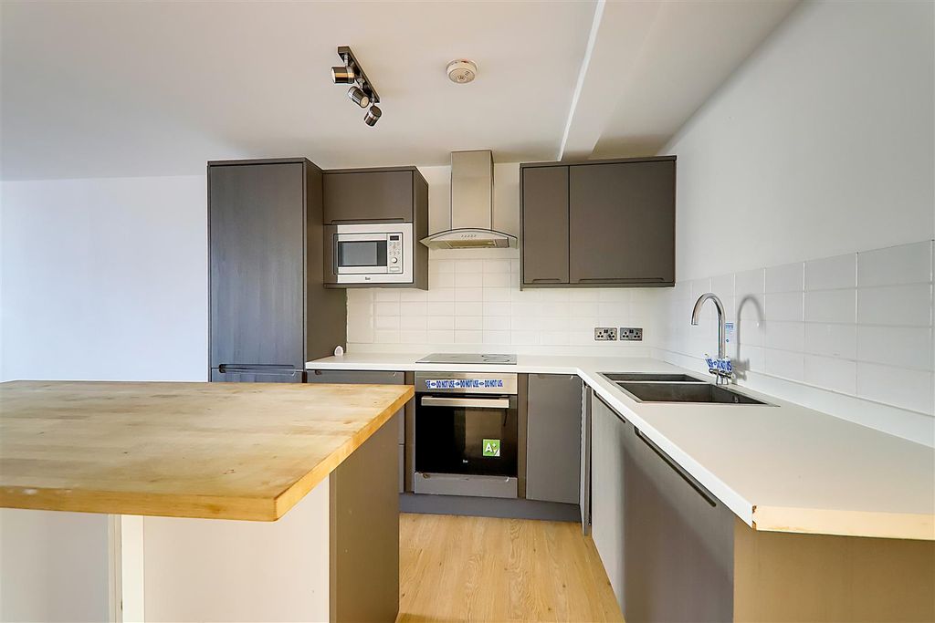 Property photo 1 of 4 Img_3458-Img_3460.Jpg