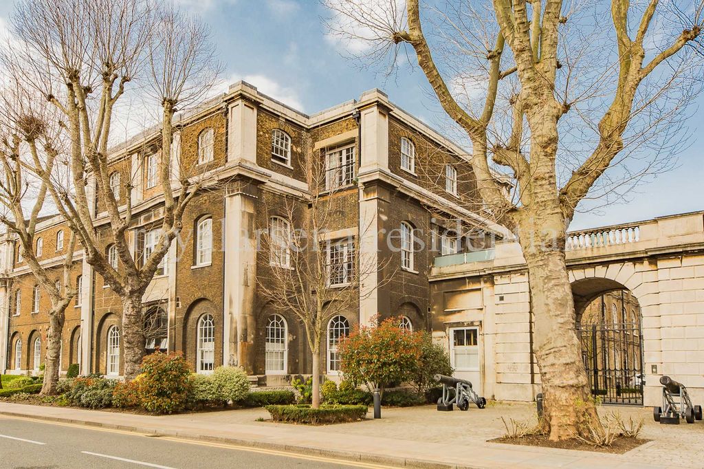 Property photo 2 of 15 62 Building 36 _10