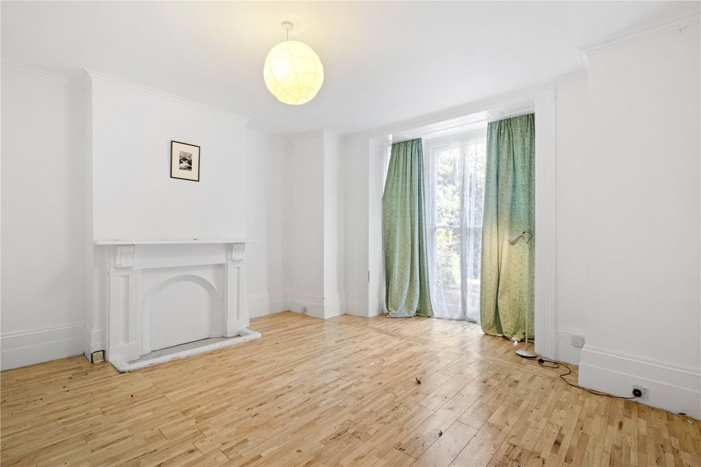 Property photo 3 of 17 Reception Room