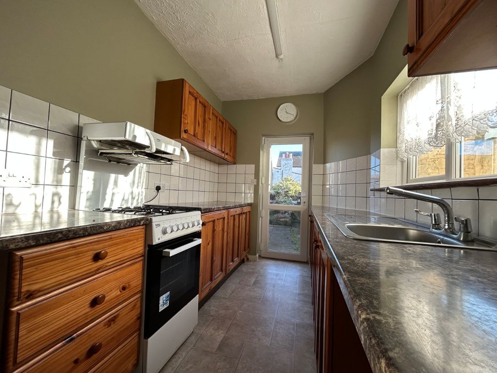 Property photo 3 of 9 Picture 3