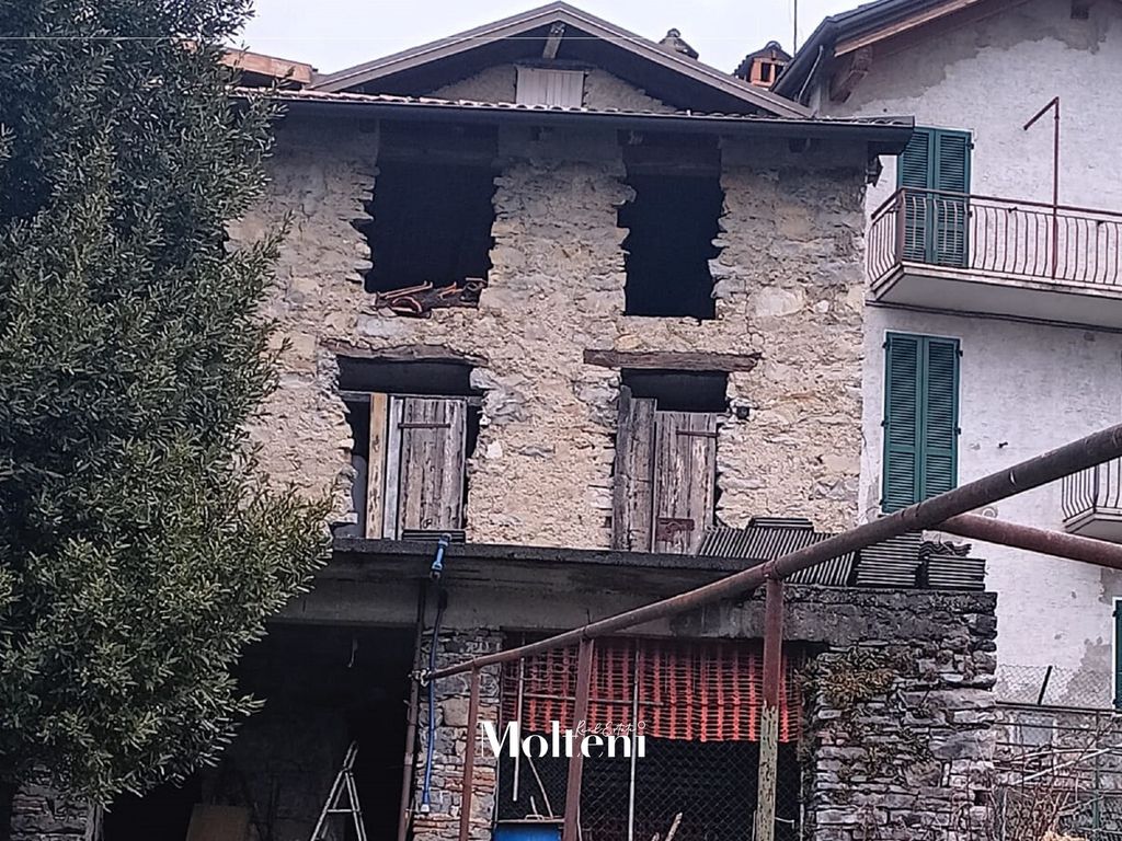 Property photo 1 of 1
