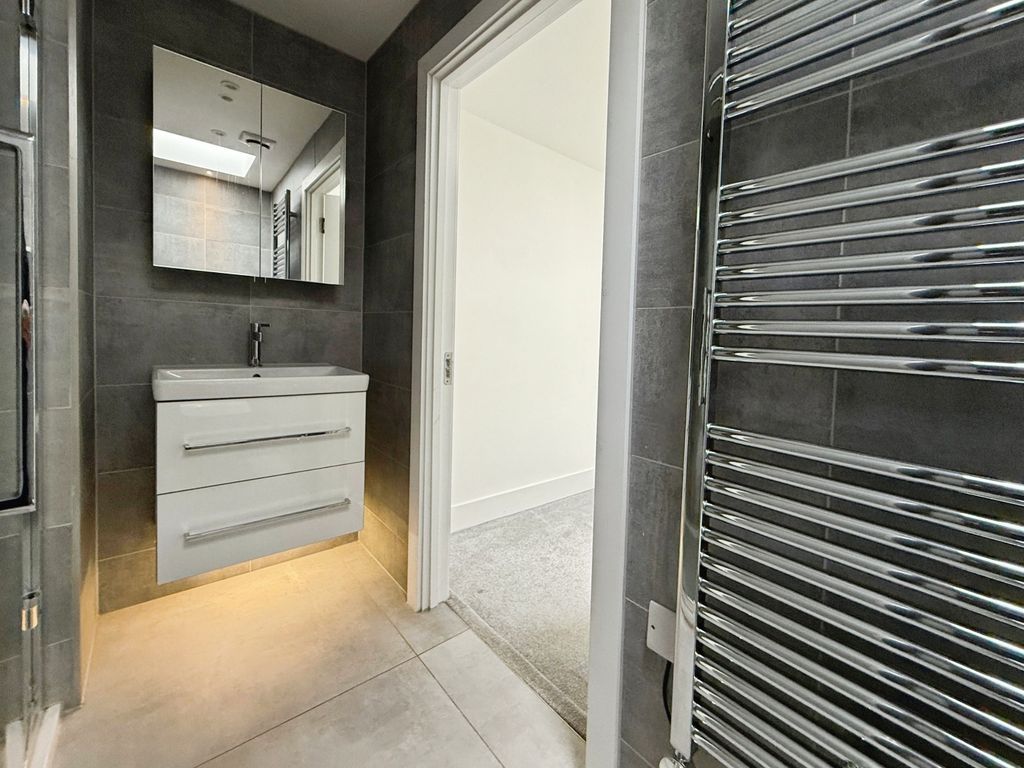 Property photo 3 of 16 9887F8B6-Img_8038