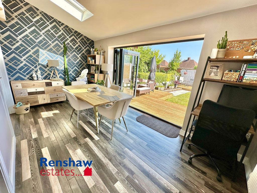 Property photo 3 of 15 Recep (1)