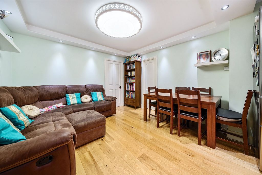 Property photo 2 of 11 Picture No. 03