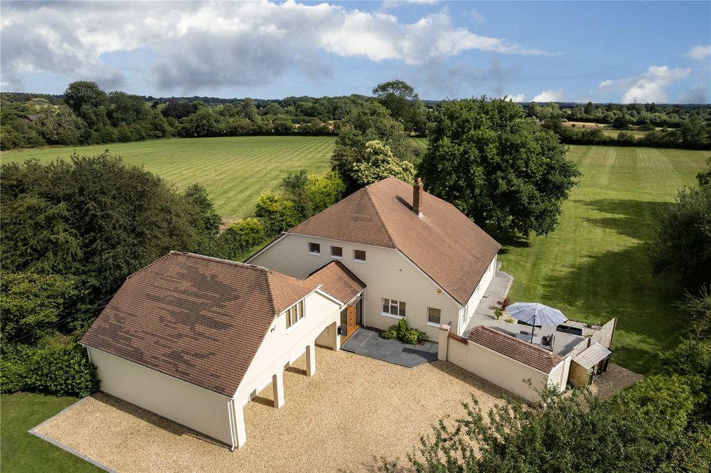 Property photo 1 of 31 Picture No. 44