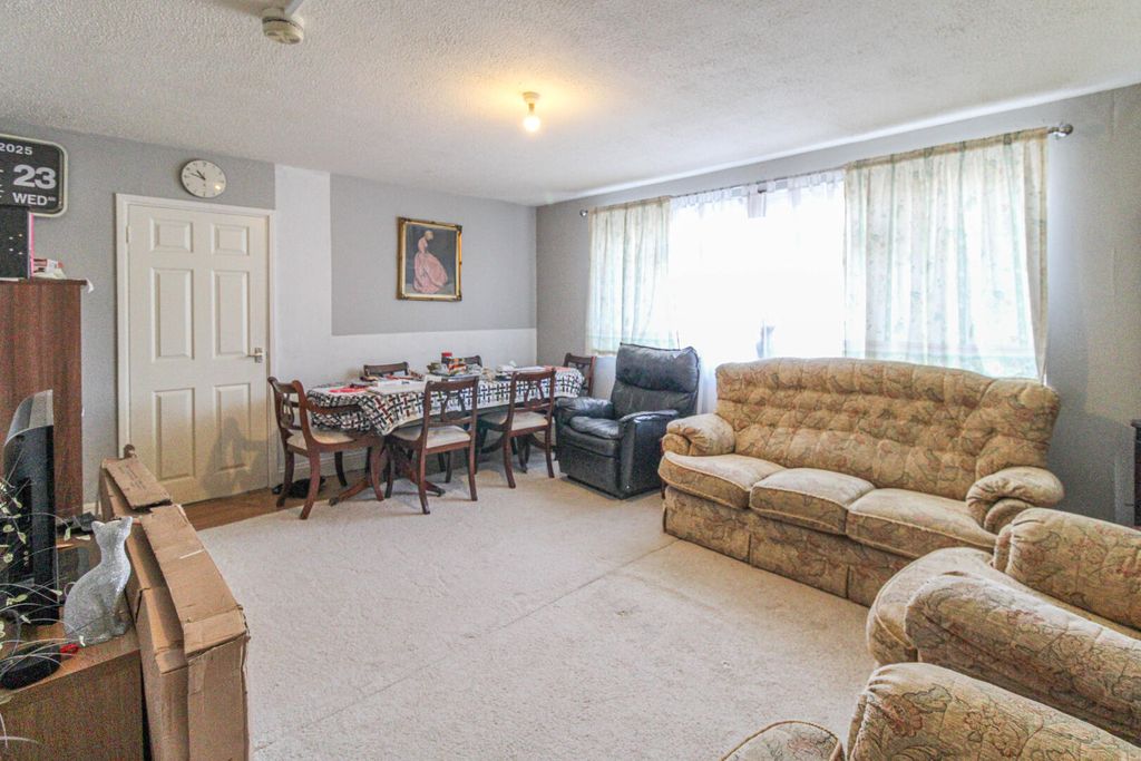 Property photo 2 of 8 Living Room