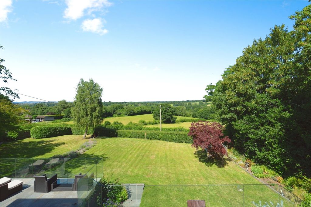 Property photo 3 of 23 Picture No. 20