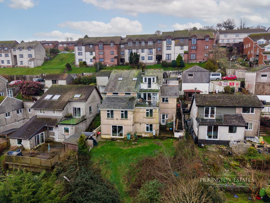 Property photo 1 of 6 4975130