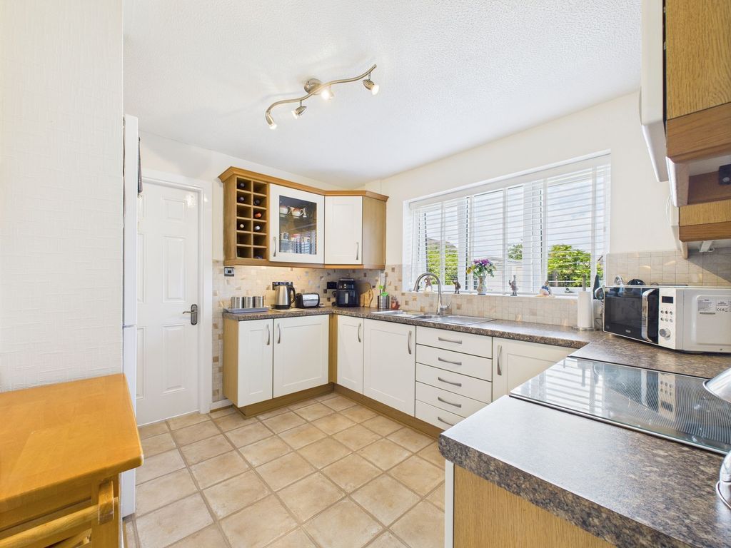 Property photo 3 of 30