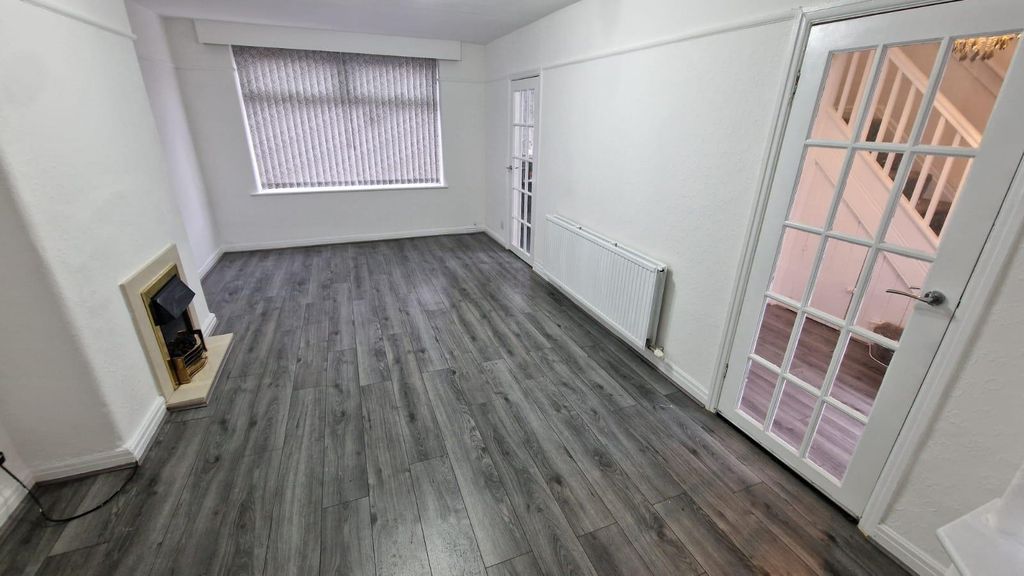 Property photo 3 of 14 Whatsapp Image 2025-12-04 At 12.58.48 (2).Jpeg