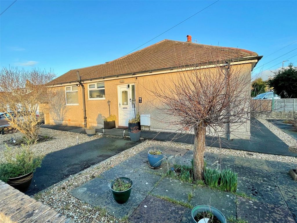 Property photo 1 of 14 Side Elevation