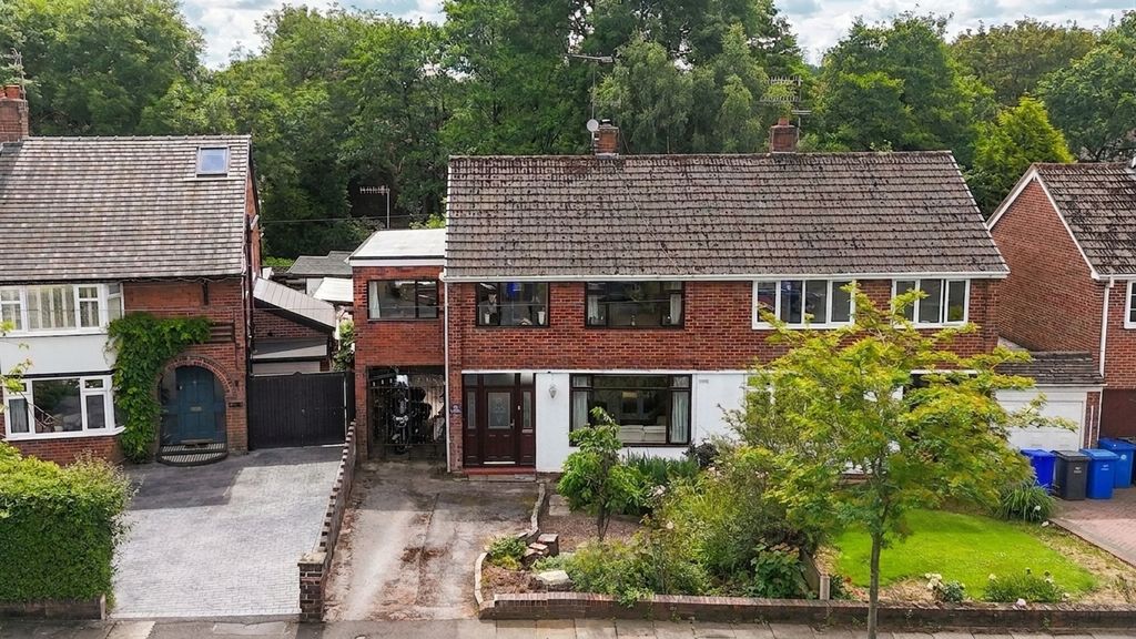 Property photo 1 of 22