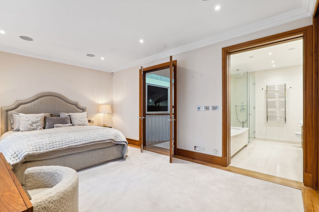 Property photo 2 of 10 13 (9)