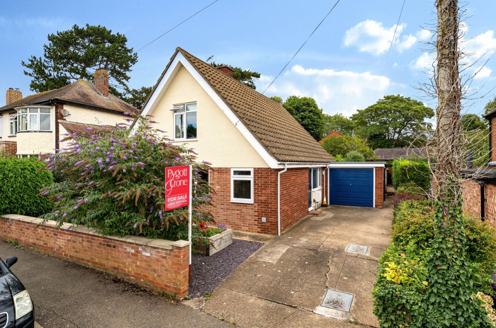 Property photo 1 of 23 1332572-1-688A971457252