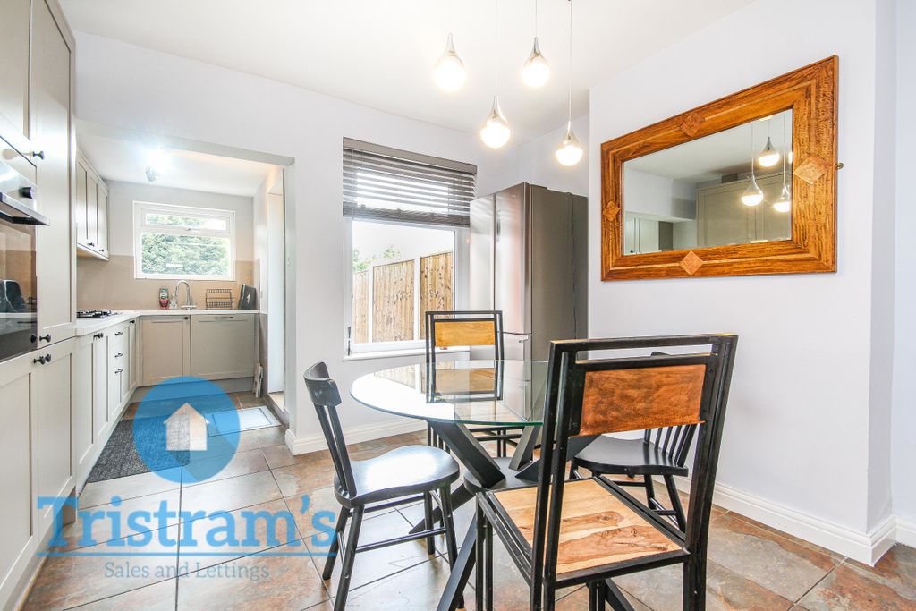 Property photo 2 of 14 Img_1342