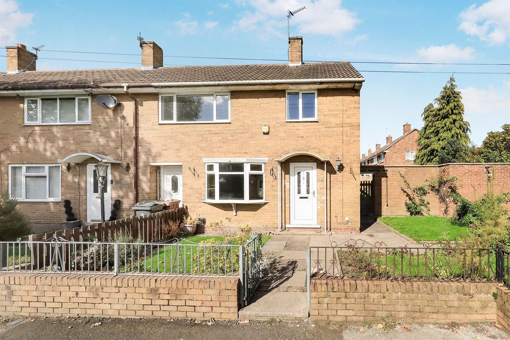 Property photo 1 of 17