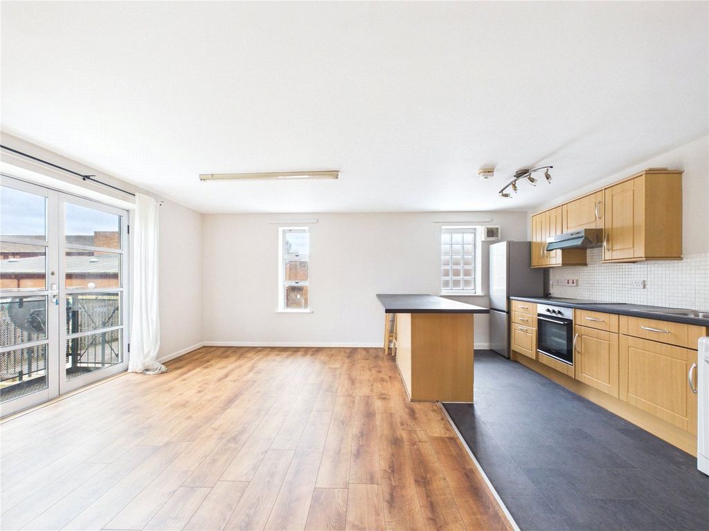 Property photo 1 of 7 Picture No. 06
