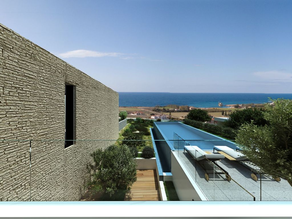 Property photo 2 of 19