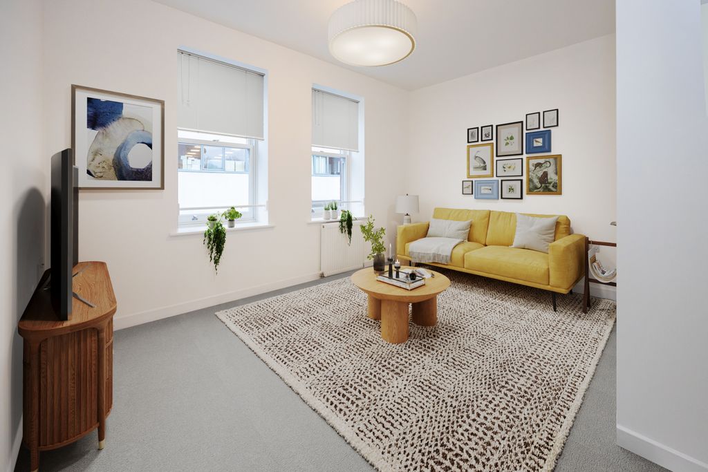 Property photo 3 of 13