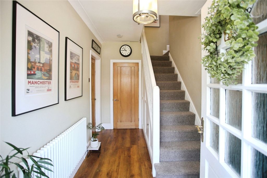 Property photo 2 of 27 Picture No. 03