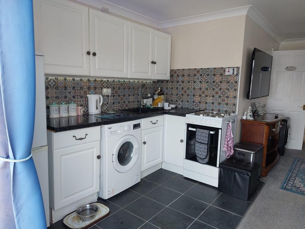 Property photo 2 of 11 Photo 2