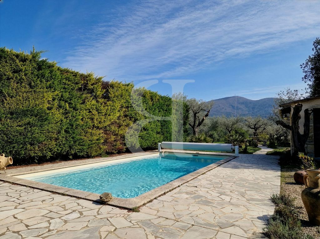 Property photo 3 of 29