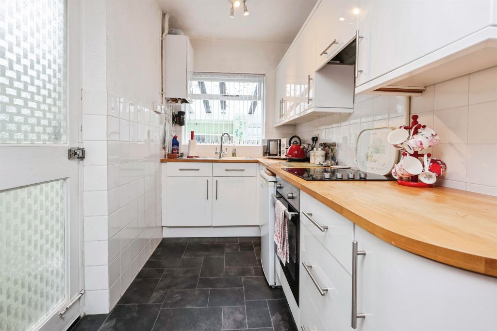 Property photo 3 of 20