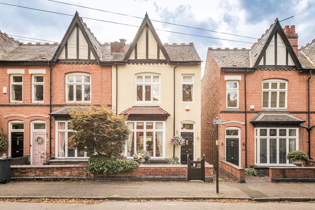 Property photo 1 of 51