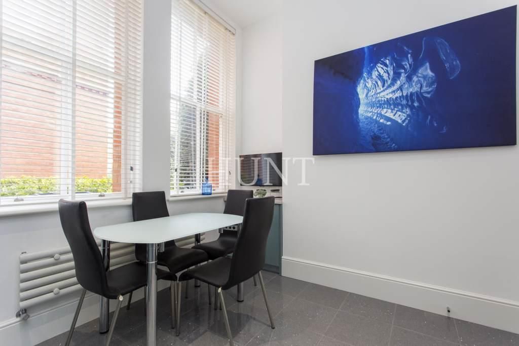 Property photo 3 of 33