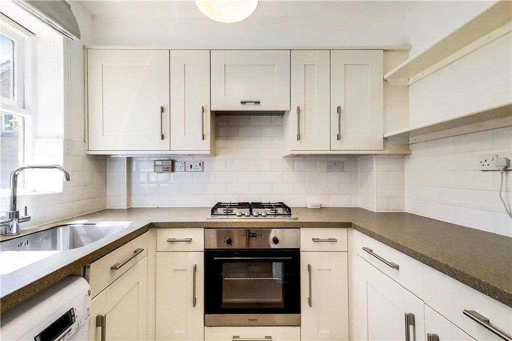 Property photo 2 of 12 Kitchen