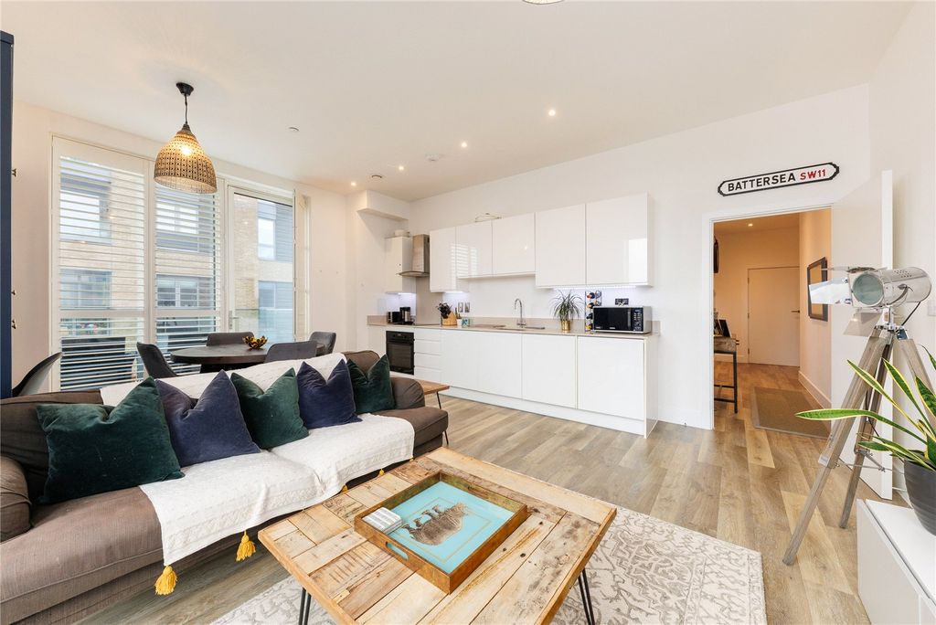 Property photo 2 of 10 Reception