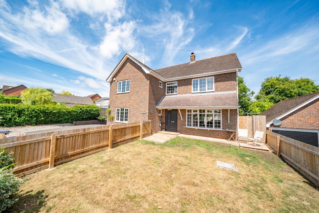 Property photo 1 of 33