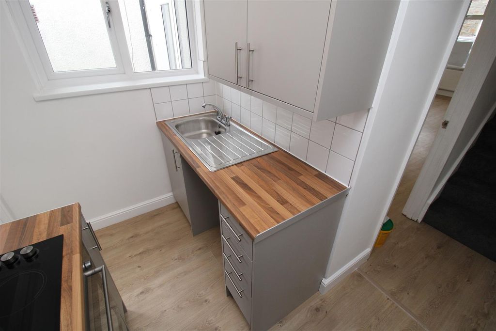 Property photo 3 of 15 Img_5809.Jpg